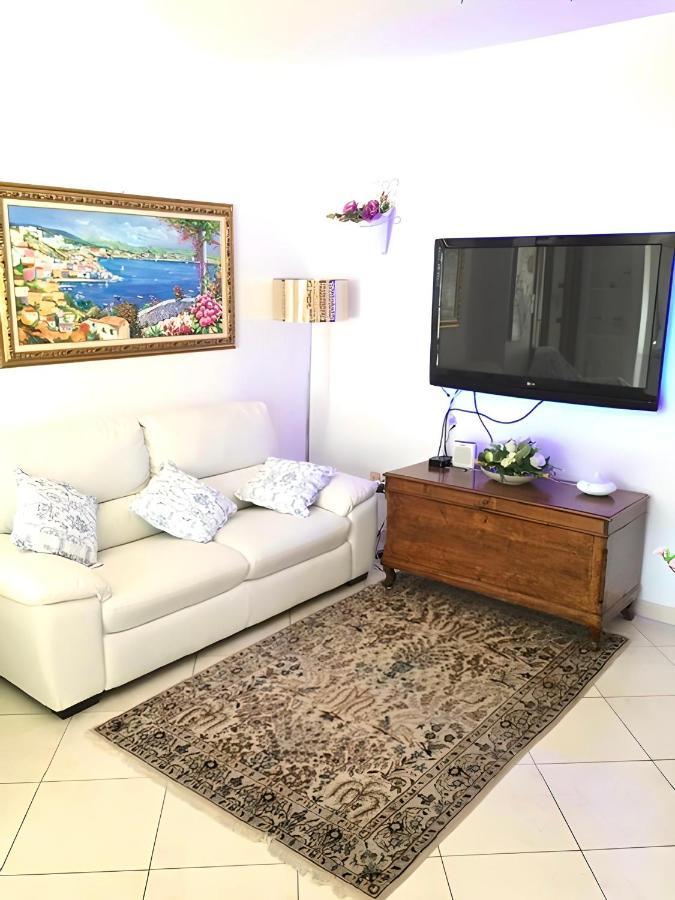 Appartement Casa Vacanze Esedra à Pescara Extérieur photo
